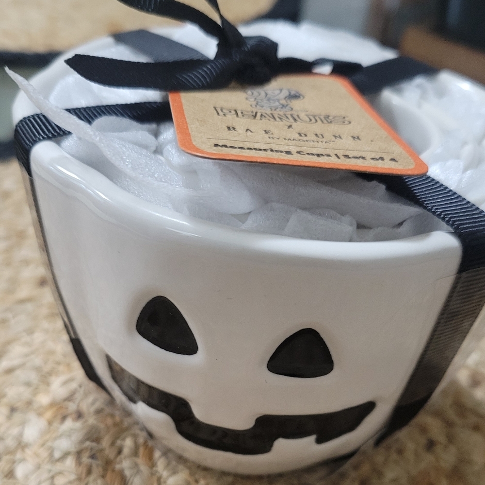 Rae Dunn measuring cups